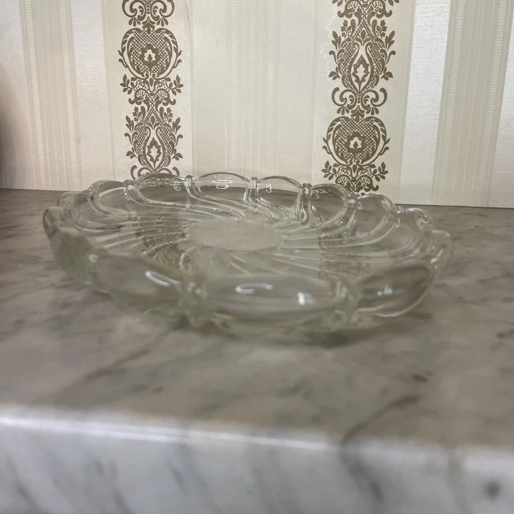 MIKASA PEPPERMINT CLEAR OVAL CRYSTAL SWEET DISH SMALL‎ TRAY 9-1/4 SWIRL